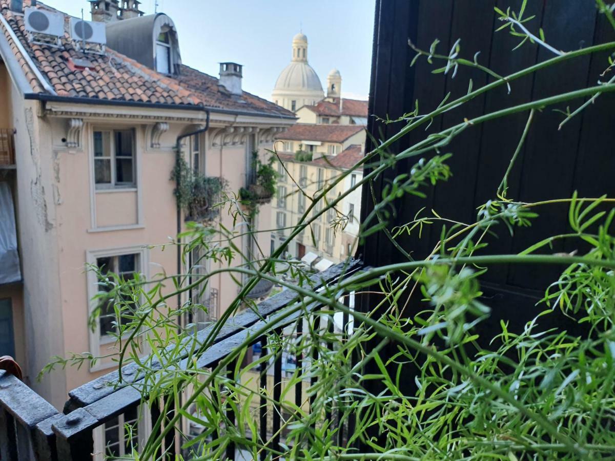 Palatina Apartment Торино Екстериор снимка